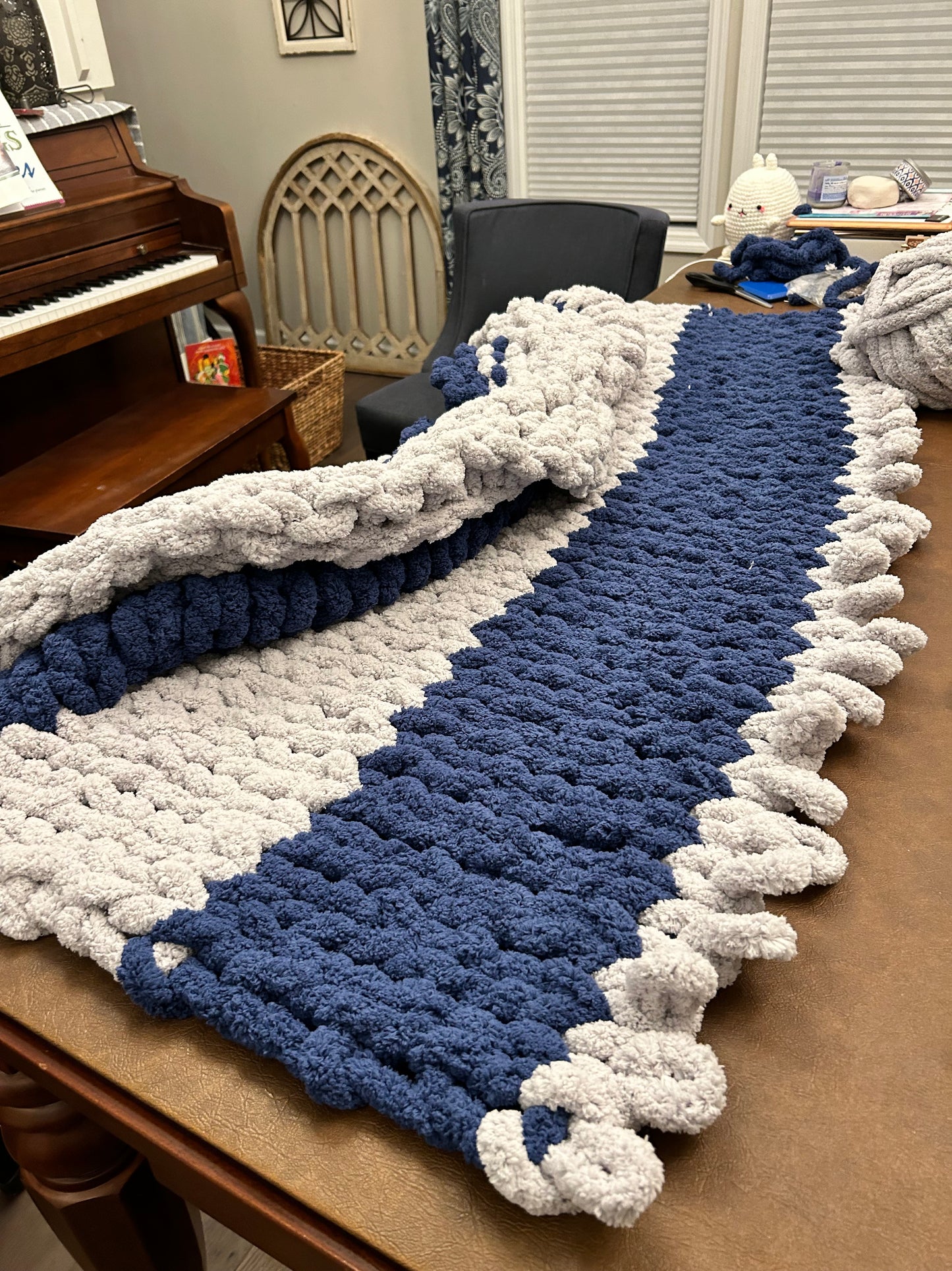 Hand-knit chunky Blanket: 4’ x 6’